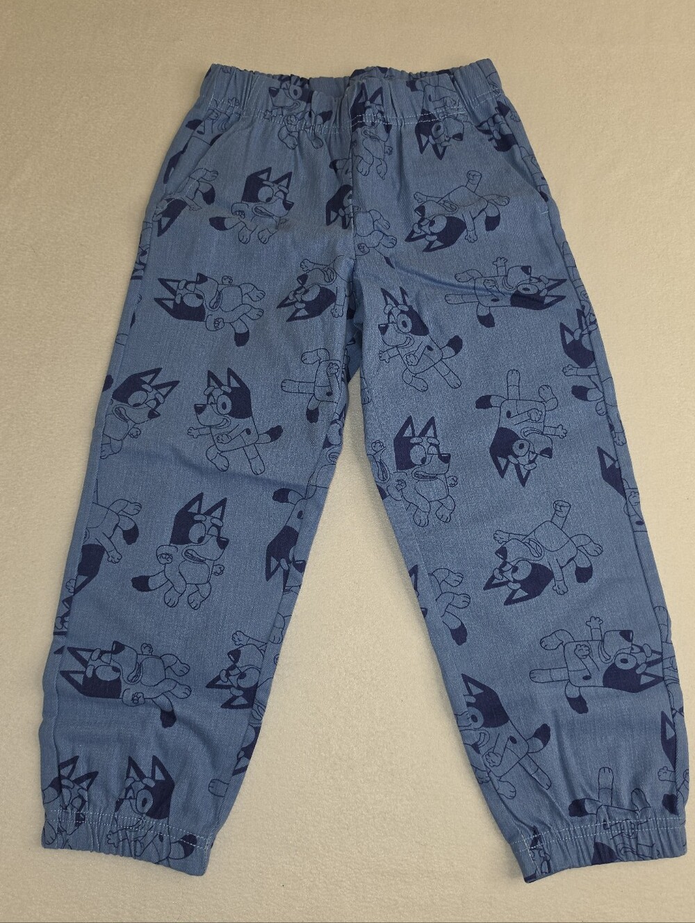 Bluey Boy's Denim Jeans Bluey Character Print Elastic-Waist Size 6 Joggers 3592